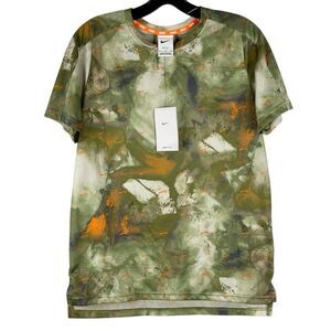 New! NWT Nike Dri-FIT Boy’s All-Over Print Training Top XL